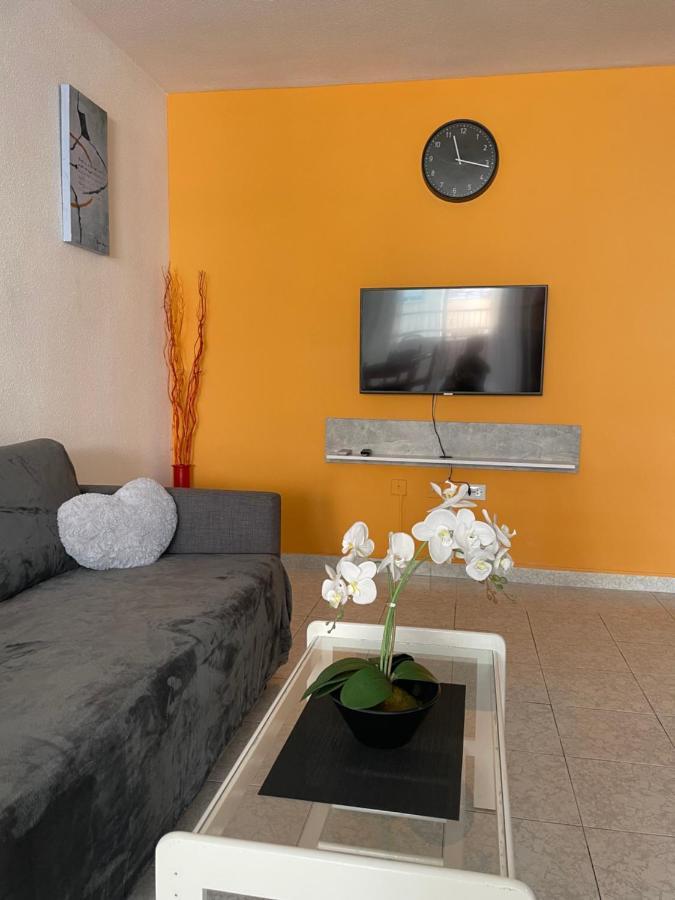 Monserrat Apartment